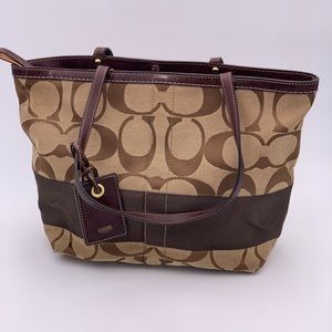 Coach shoulder purse